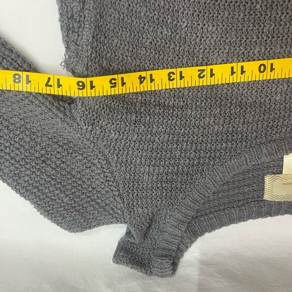 Ruby Moon Open Shoulder Sweater Gray Small Long Sleeve Boho Asymetric Raw Edge - Picture 8 of 8